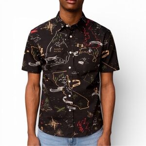 Stussy Wold Adventure Map Print Short Sleeve Button Front Shirt in Large